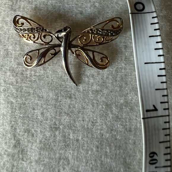 Dragonfly pendant 10k and diamonds - Picture 9 of 14